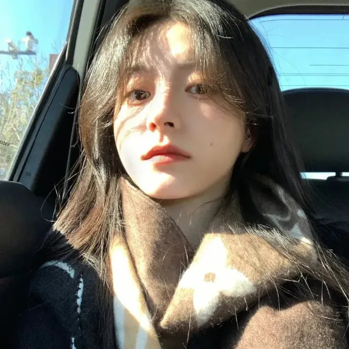 端盘子的我，被女老板拉去结婚